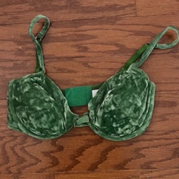 Victoria's Secret Vintage 1990's Velvet Bra - Picture 9 of 16